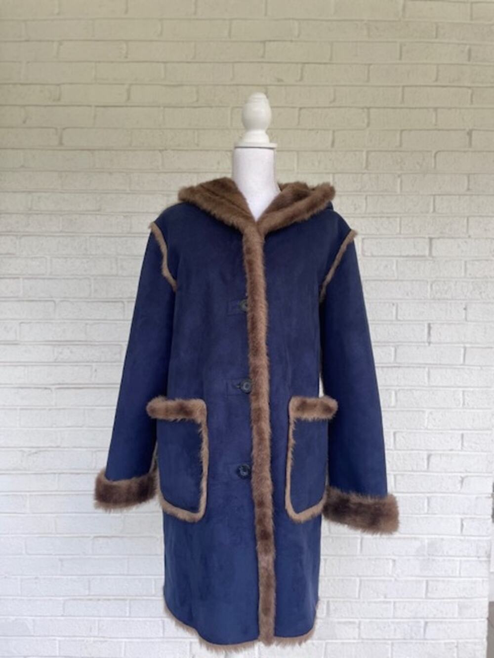 Dennis Basso Reversible Brown Faux Fur Navy Faux Suede Hooded Coat Women’s M